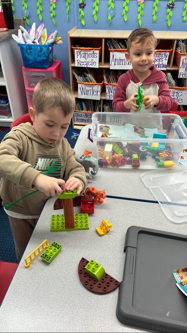 Pee Wee Folks Pre-K - media images images 001 076 782 663 cover 0e87089c3485263605624613aa3d322f